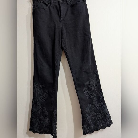 Talbots crop flare size 28 black embroidery cutwork embellished  jeans, stretchy - Picture 3 of 6
